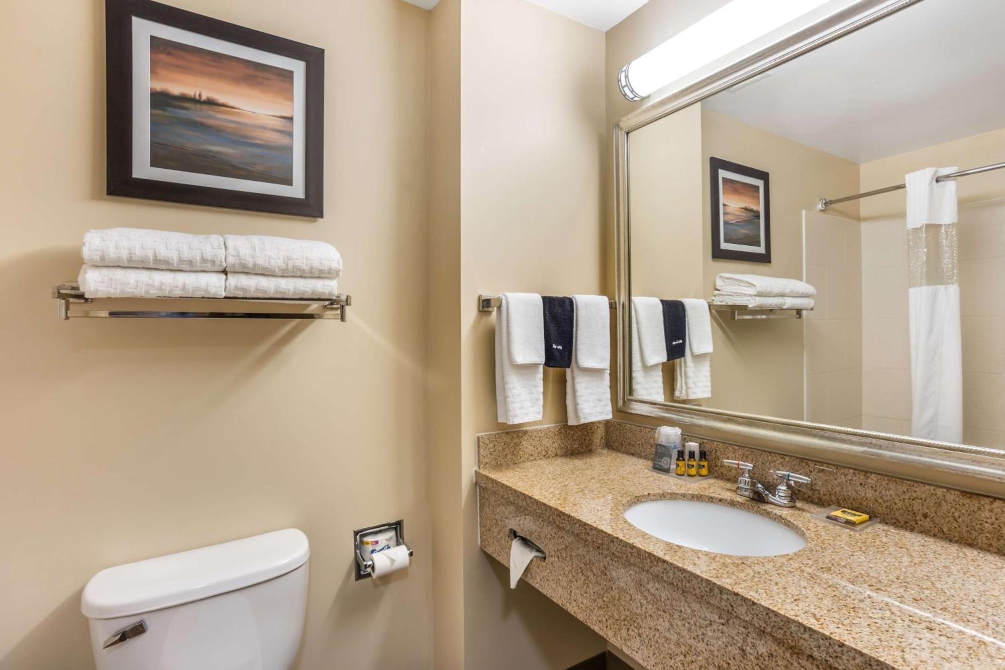 Best Western Plus University Park Inn & Suites State College Dış mekan fotoğraf