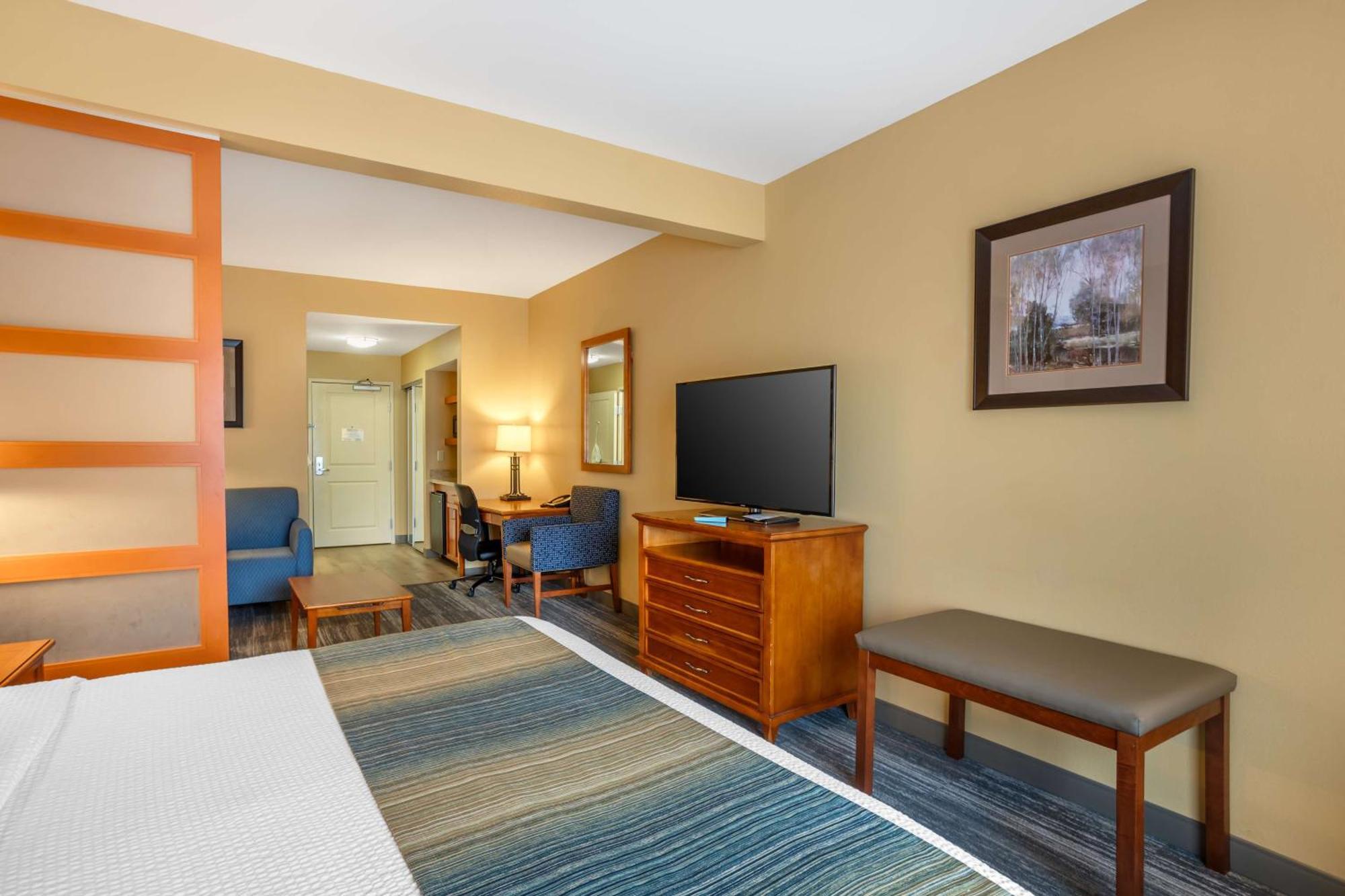 Best Western Plus University Park Inn & Suites State College Dış mekan fotoğraf