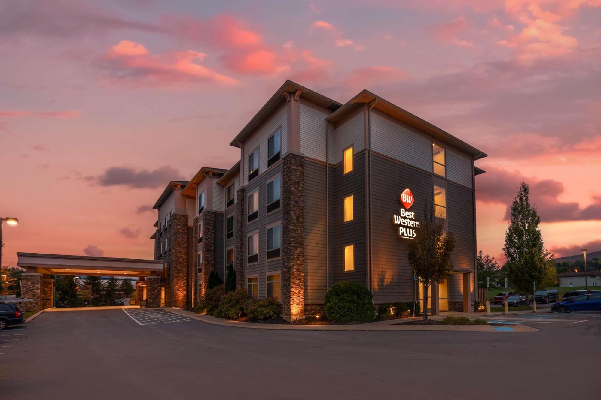 Best Western Plus University Park Inn & Suites State College Dış mekan fotoğraf
