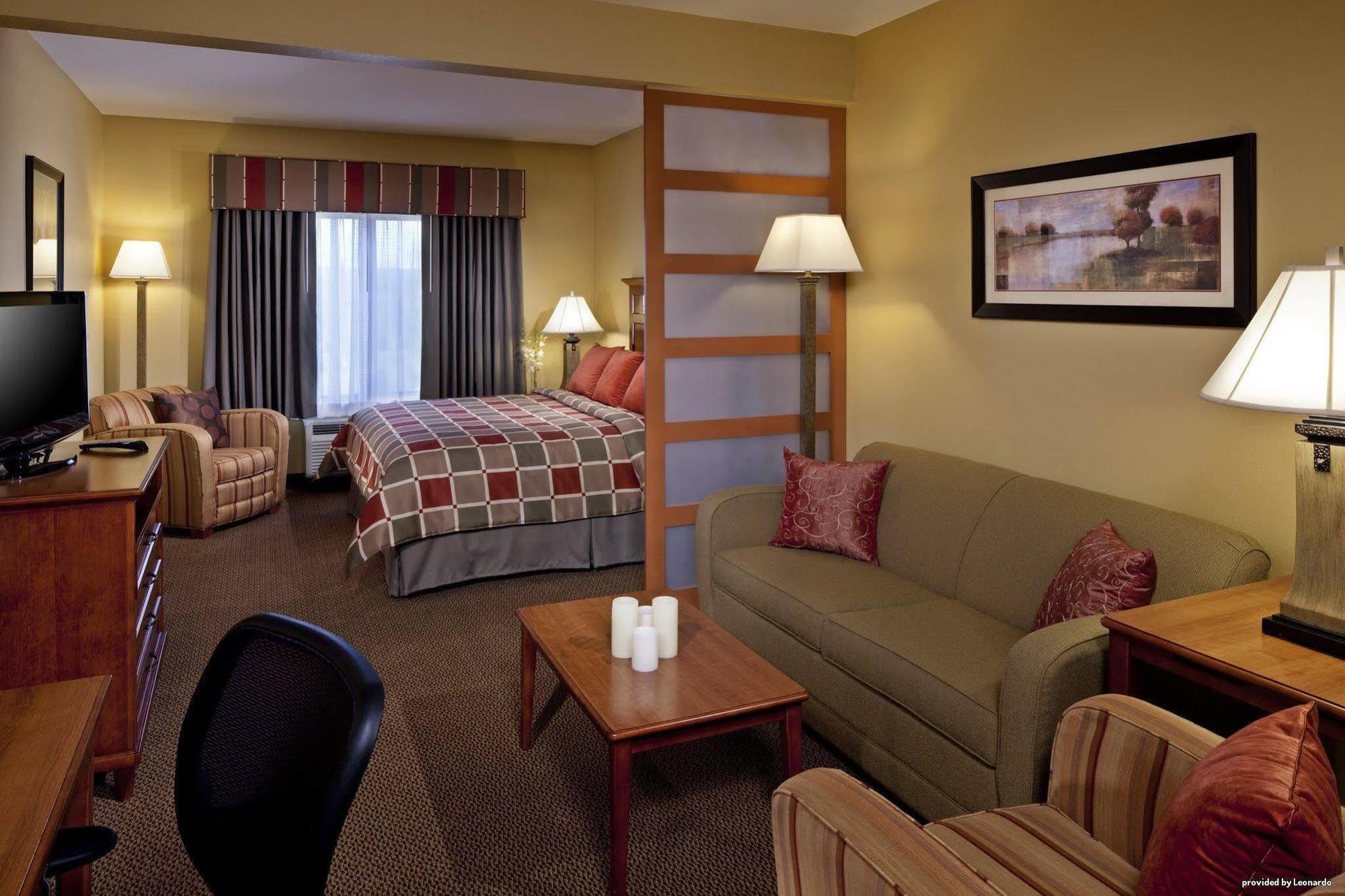 Best Western Plus University Park Inn & Suites State College Oda fotoğraf
