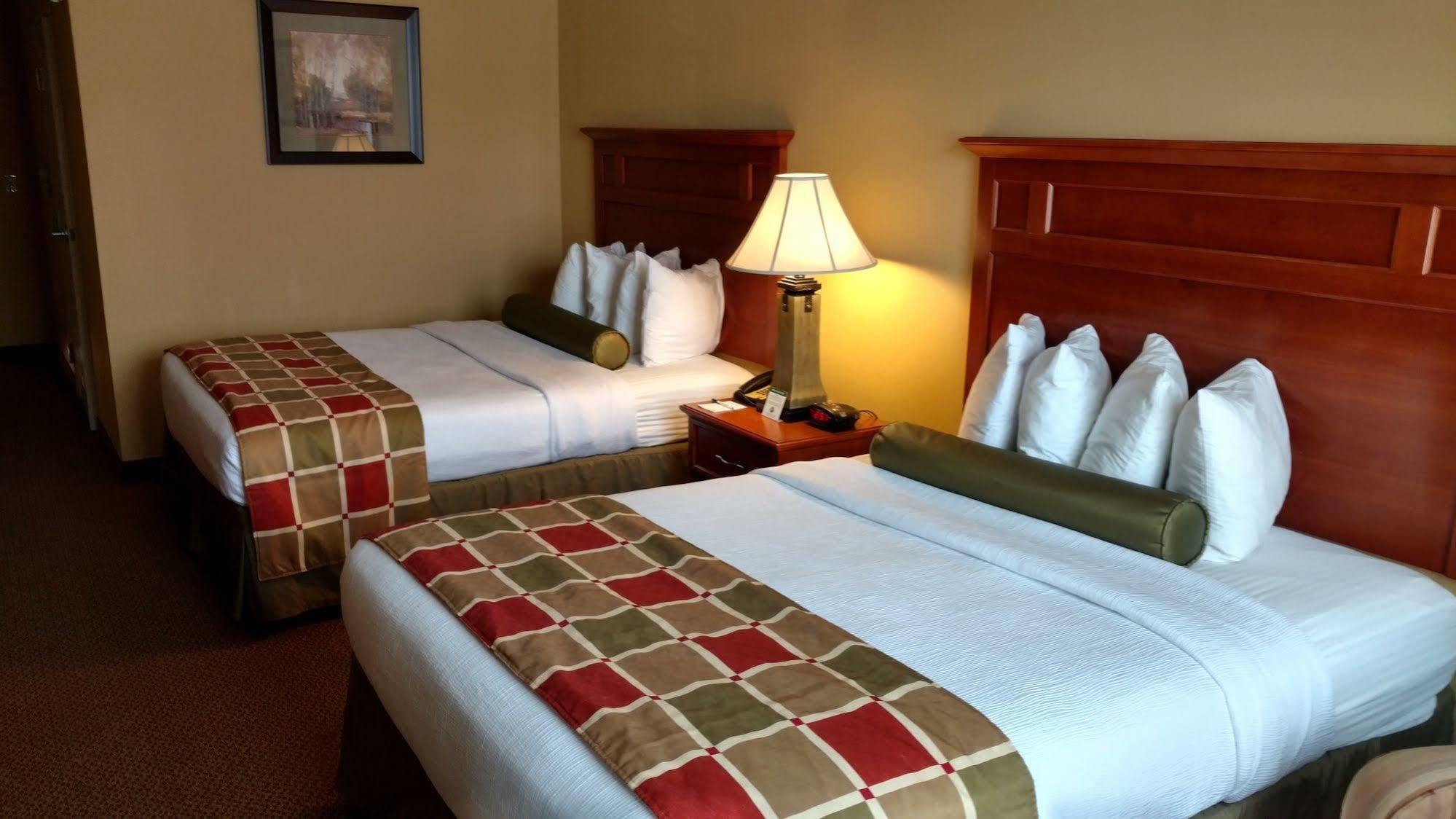 Best Western Plus University Park Inn & Suites State College Dış mekan fotoğraf